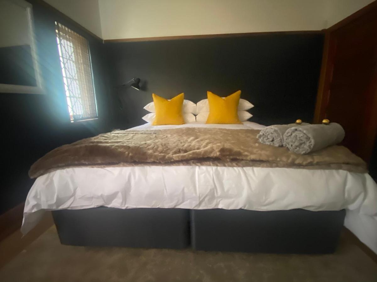 Ferienwohnung The Whitehouse @ Caviar Corner Johannesburg Exterior foto